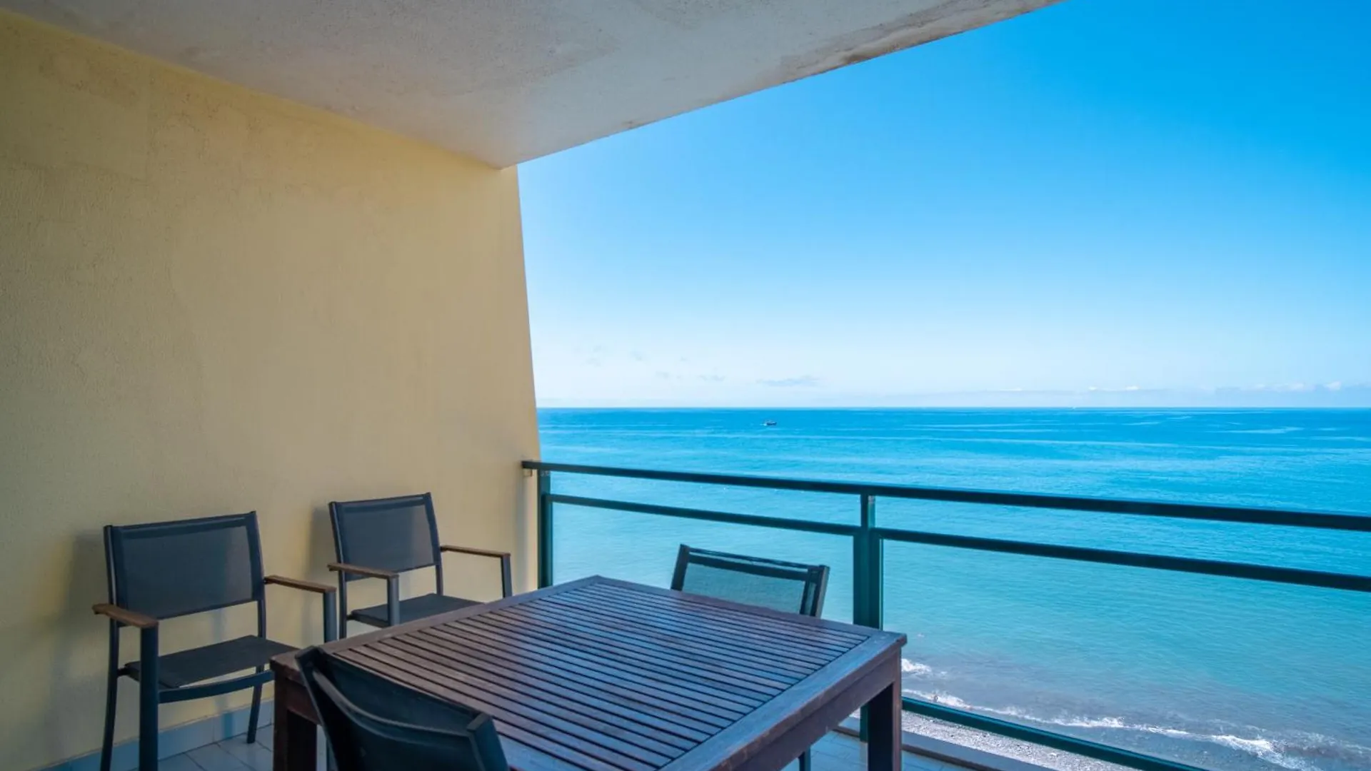 Antony Apartment Formosa Beach Funchal